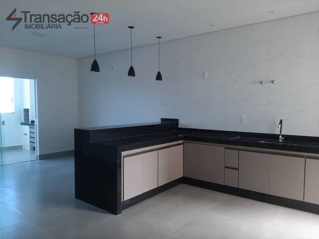 #1158 - Apartamento para Venda em Franca - SP - 1