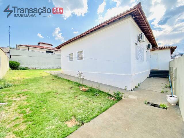 #1415 - Casa para Venda em Franca - SP