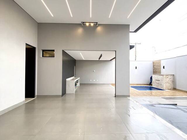 #1622 - Casa para Venda em Franca - SP