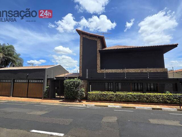 #1685 - Casa para Venda em Franca - SP