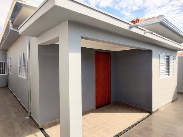 #1693 - Casa para Venda em Franca - SP