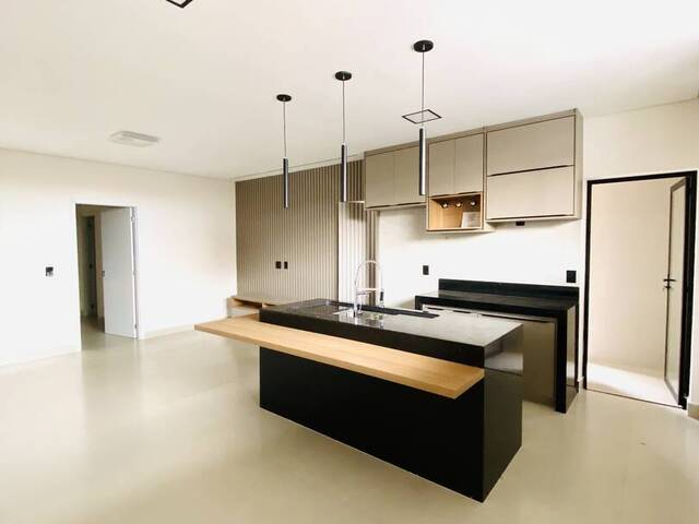 #1560 - Apartamento para Venda em Franca - SP