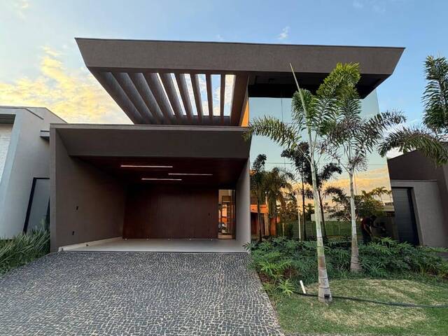 #1712 - Casa para Venda em Franca - SP