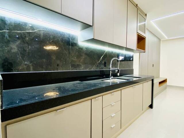 #1705 - Apartamento para Venda em Franca - SP