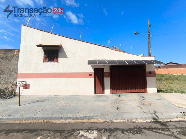 #1728 - Casa para Venda em Franca - SP