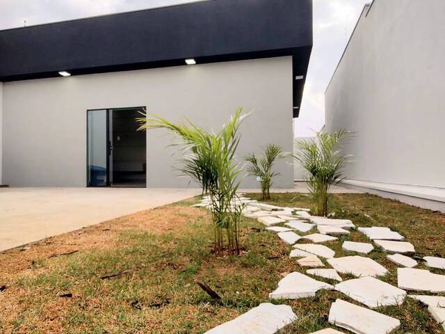 #1749 - Casa para Venda em Franca - SP