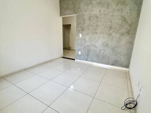 #1755 - Apartamento para Venda em Franca - SP