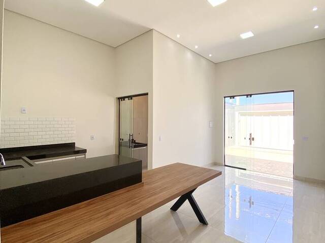 #1737 - Casa para Venda em Franca - SP