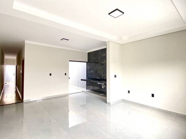 #1769 - Casa para Venda em Franca - SP