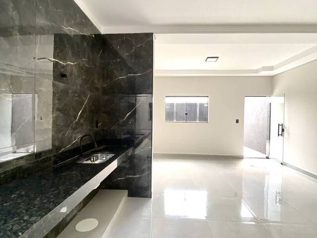 #1769 - Casa para Venda em Franca - SP