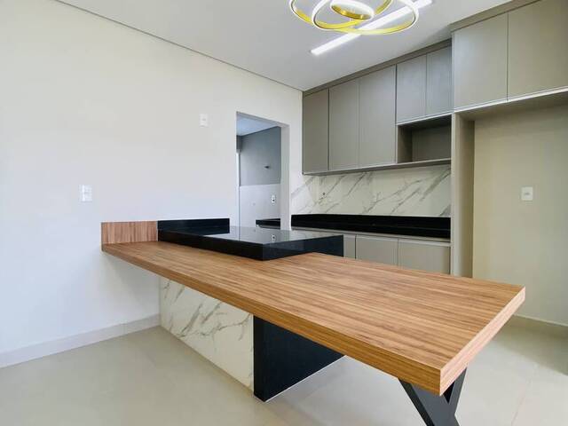 #1770 - Apartamento para Venda em Franca - SP