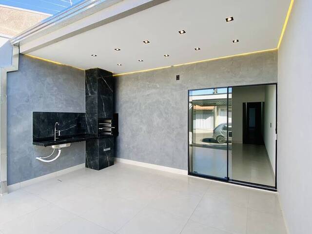 #1776 - Casa para Venda em Franca - SP