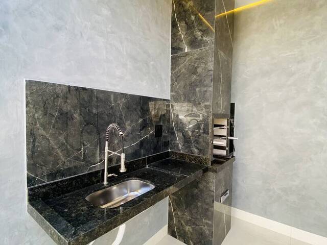 #1776 - Casa para Venda em Franca - SP