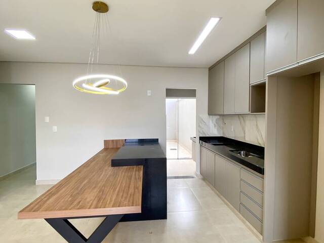 #1783 - Apartamento para Venda em Franca - SP