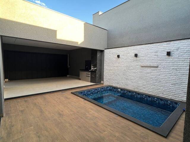 #1790 - Casa para Venda em Franca - SP