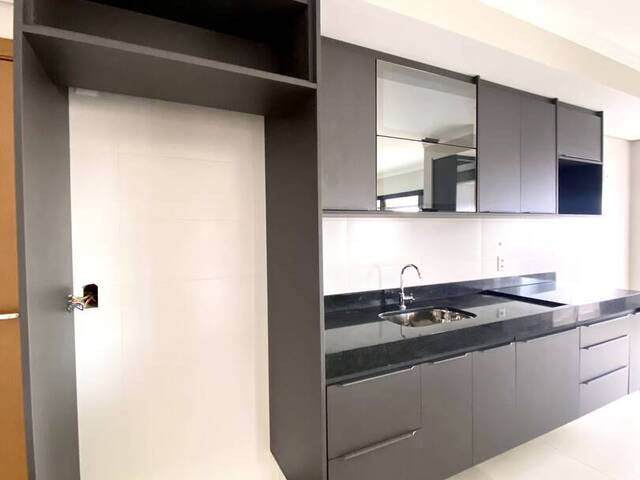 #1817 - Apartamento para Venda em Franca - SP