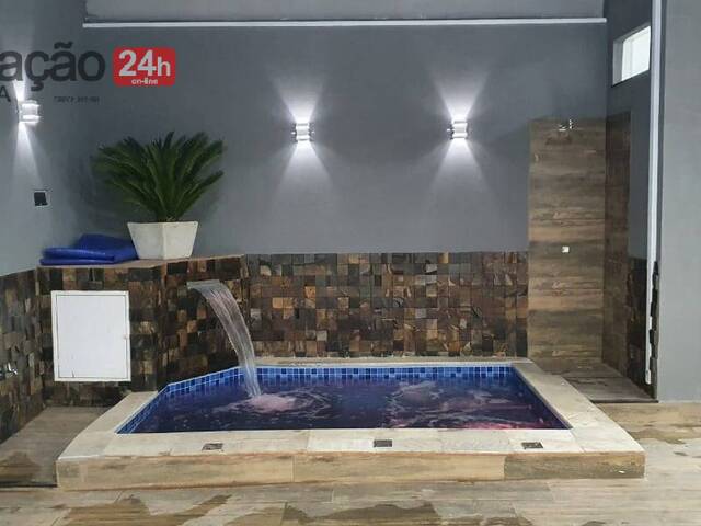 #1422 - Casa para Venda em Franca - SP