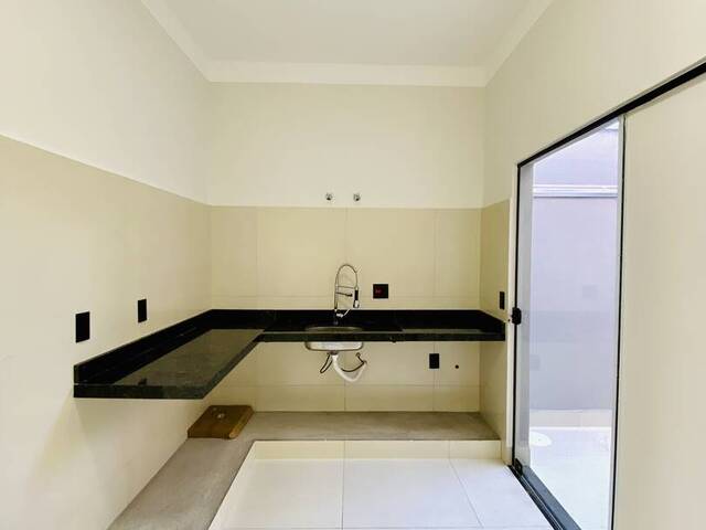 #1777 - Casa para Venda em Franca - SP